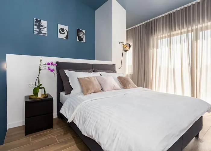 Marcante - Designer, Romantic Pool View * Porec