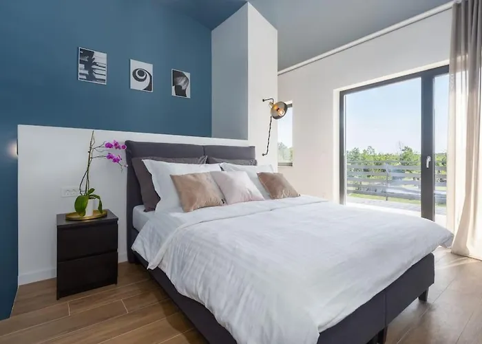 Marcante - Designer, Romantic Pool View Apartman Porec