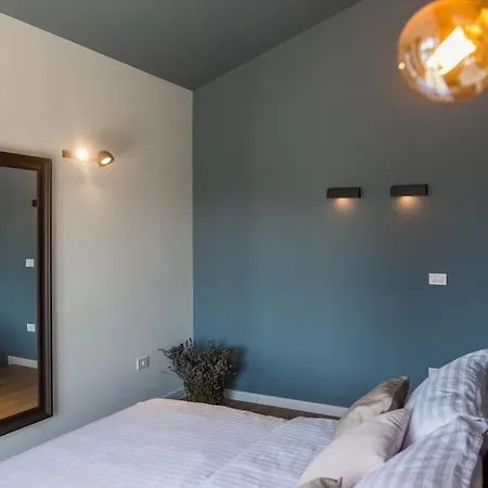 Marcante - Designer, Romantic Pool View Appartement *